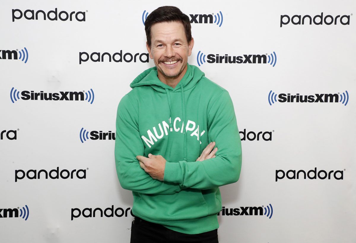 Mark Wahlberg fait la promotion d'Uncharted à SiriusXM aux côtés de la star de Spider-Man Tom Holland