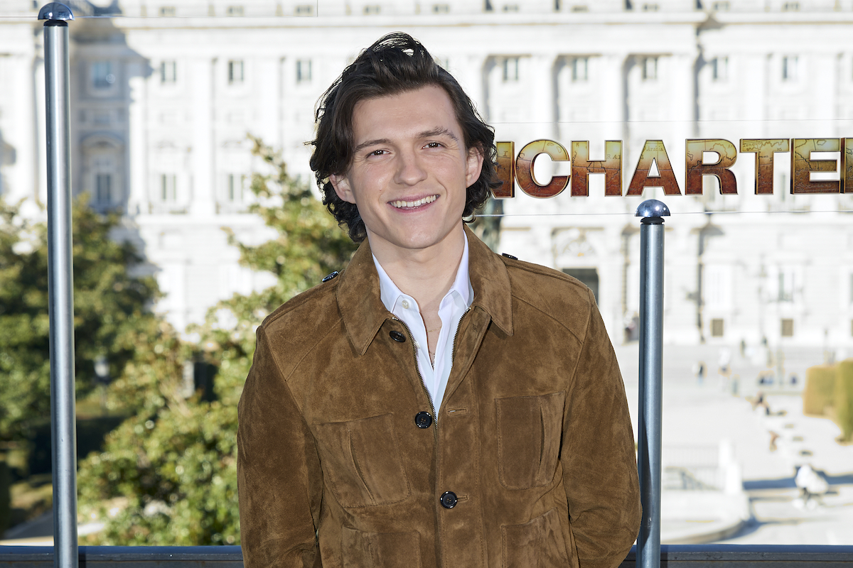 Tom Holland souriant