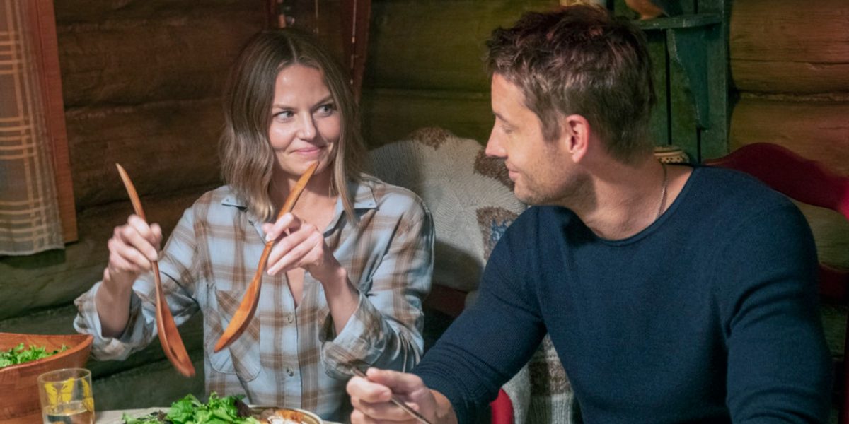 Jennifer Morrison et Justin Hartley sur le tournage de This Is Us.