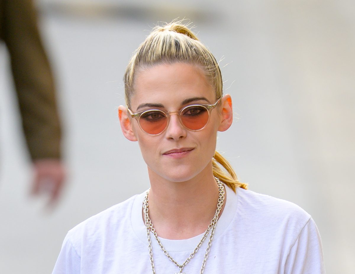 Kristen Stewart est vu arriver à 'Jimmy Kimmel Live !'  à Los Angeles