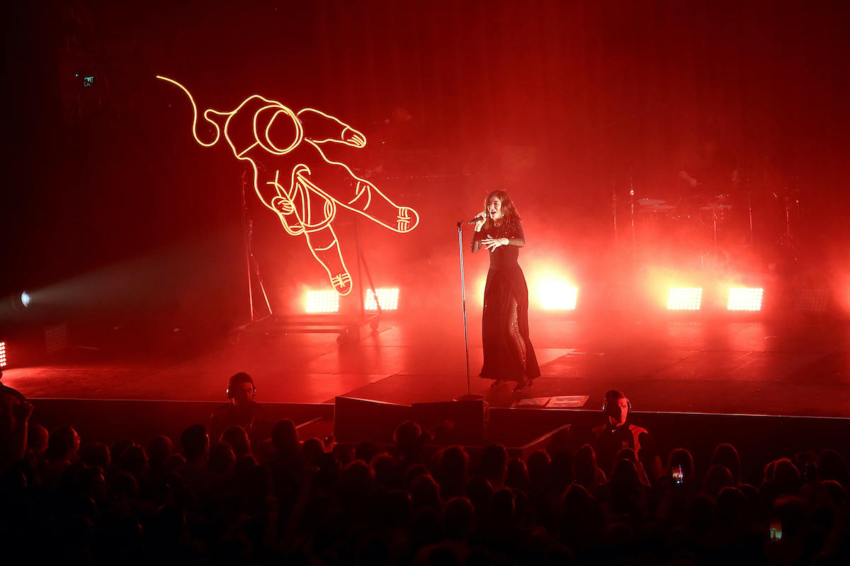Nouveau concert de musique avec l'artiste pop Lorde