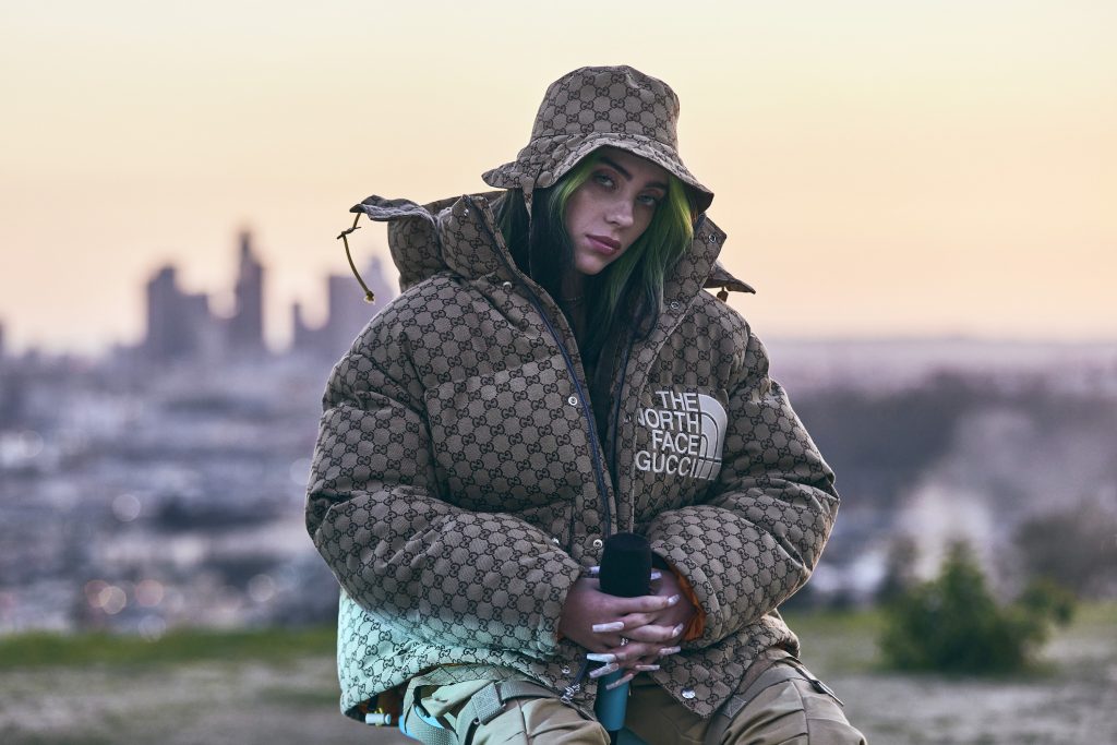 Billie Eilish à la première en direct d'Apple