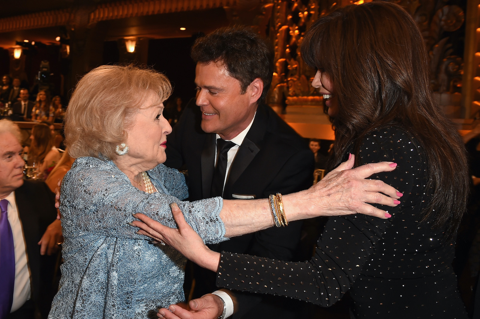 Betty White, Donny Osmond et Marie Osmond assistent aux TV Land Awards 2015 au Saban Theatre