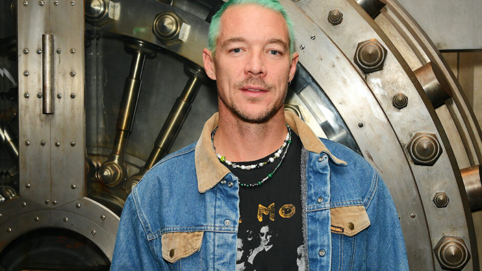 Diplo dit que son tweet «Get Taylor Swift a Booty» était «sarcasme», appelant Backlash «étrange»