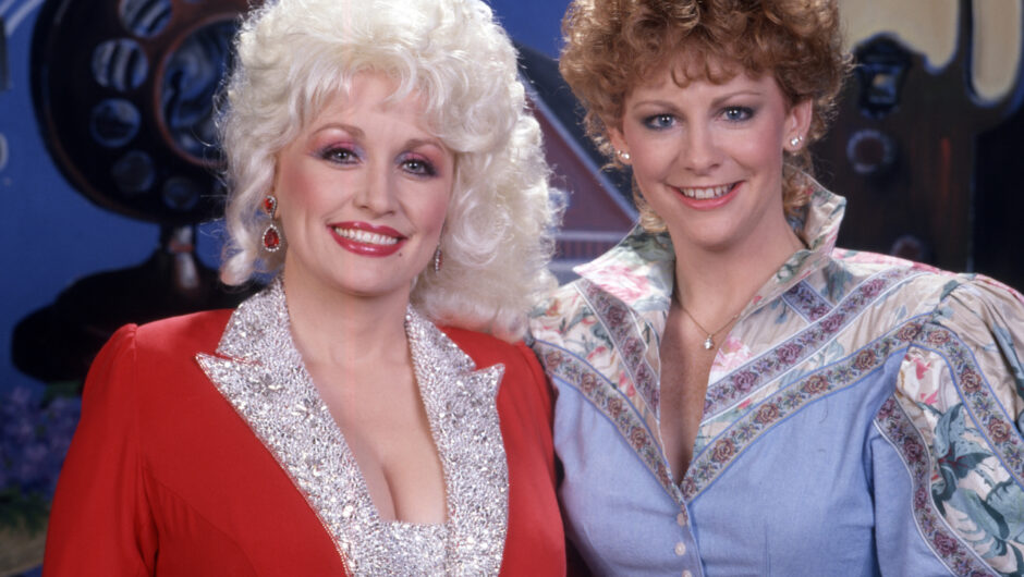 Comment Dolly Parton a secoué les débuts de Grand Ole Opry de Reba McEntire