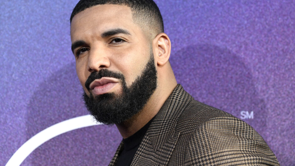 Drake vend 3 de ses manoirs sur son &lsquo;Yolo Estate&rsquo; de 22 millions de dollars