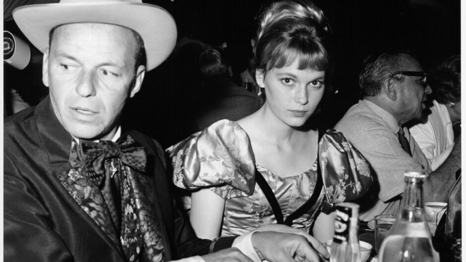 Mia Farrow a obtenu sa coupe de lutin emblématique malgré Frank Sinatra