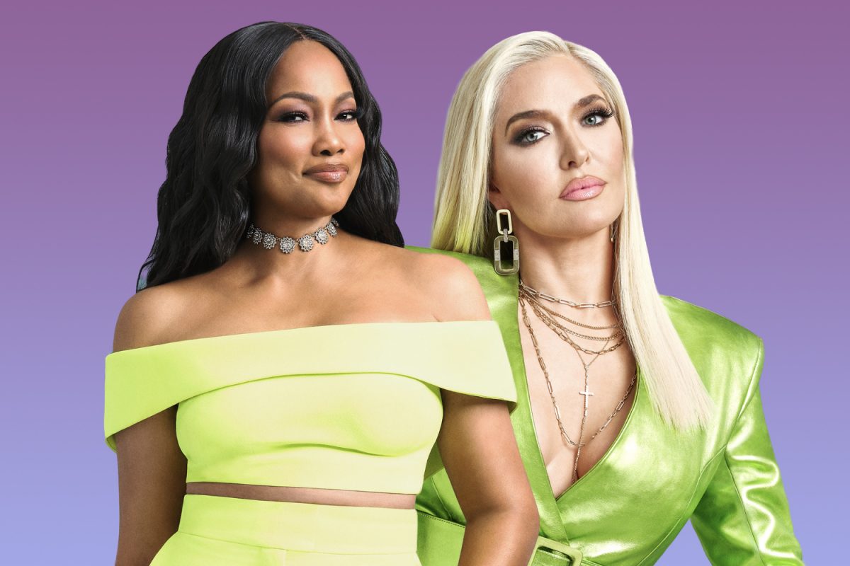 Garcelle Beauvais et Erika Jayne dans leurs portraits officiels 'RHOBH' portant des tenues vert fluo