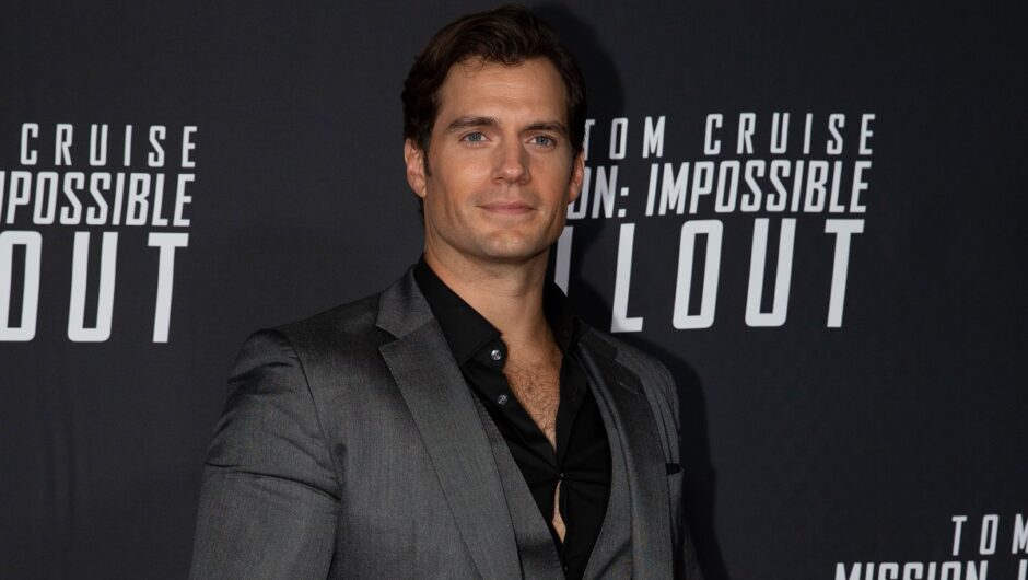 Henry Cavill a une fois refusé un rôle principal dans « 300 » de Zack Snyder pour être le prochain James Bond