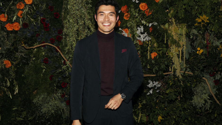 Henry Golding, star de « Crazy Rich Asians », dit qu&rsquo;il « ne peut pas attendre » une suite