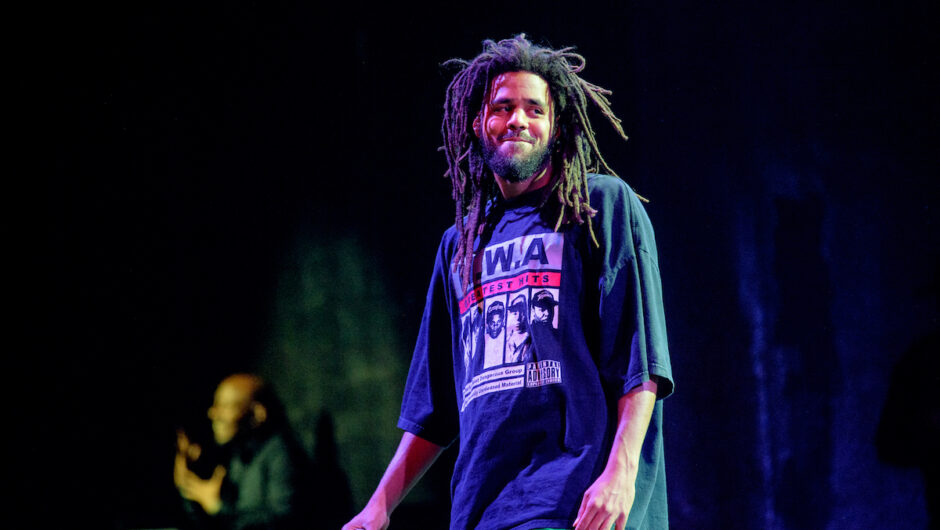 J. Cole facturerait 2 000 $ par mot pour un verset caractéristique