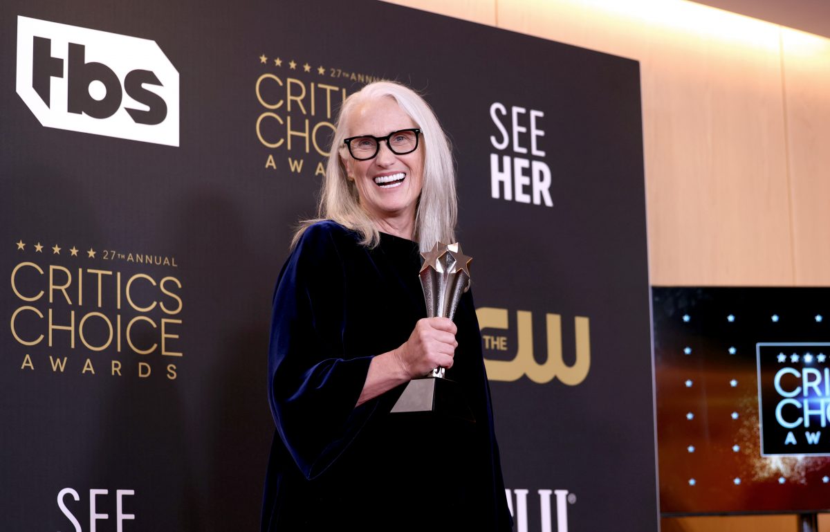Jane Campion remporte le prix du meilleur réalisateur pour The Power of the Dog aux Critic's Choice Awards.