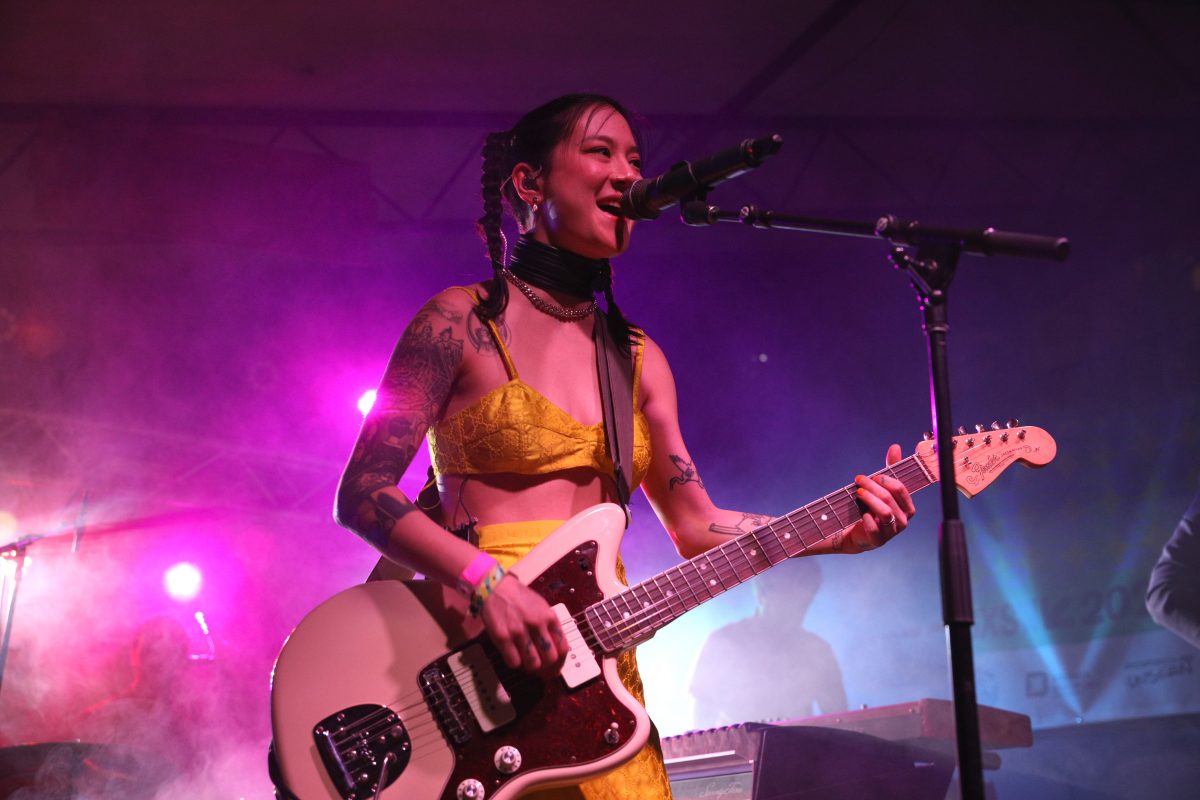 Michelle Zauner de Japanese Breakfast se produit au 'The Daniel Johnston Trust and Electric Lady Studios Present: Hi, How Are You: The Unfinished Fest'