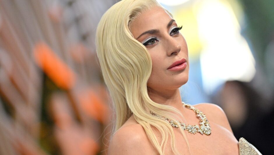 1 La chanson de Lady Gaga a été inspirée par « Girls, Girls, Girls » de Mötley Crüe