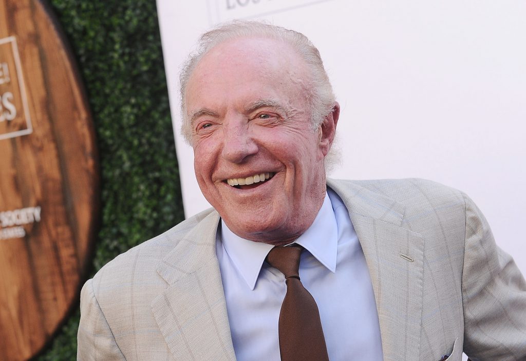 James Caan revient sur son rôle de Sonny Corleone dans Le Parrain.
