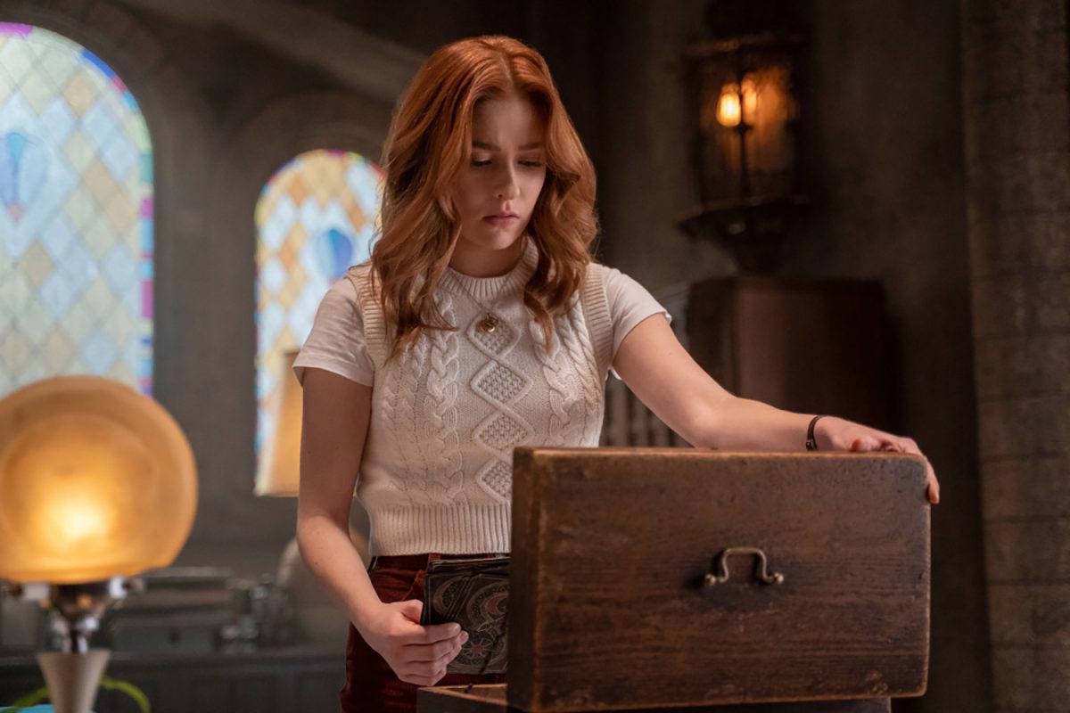 Kennedy McMann comme Nancy dans la finale de la saison 3 de Nancy Drew