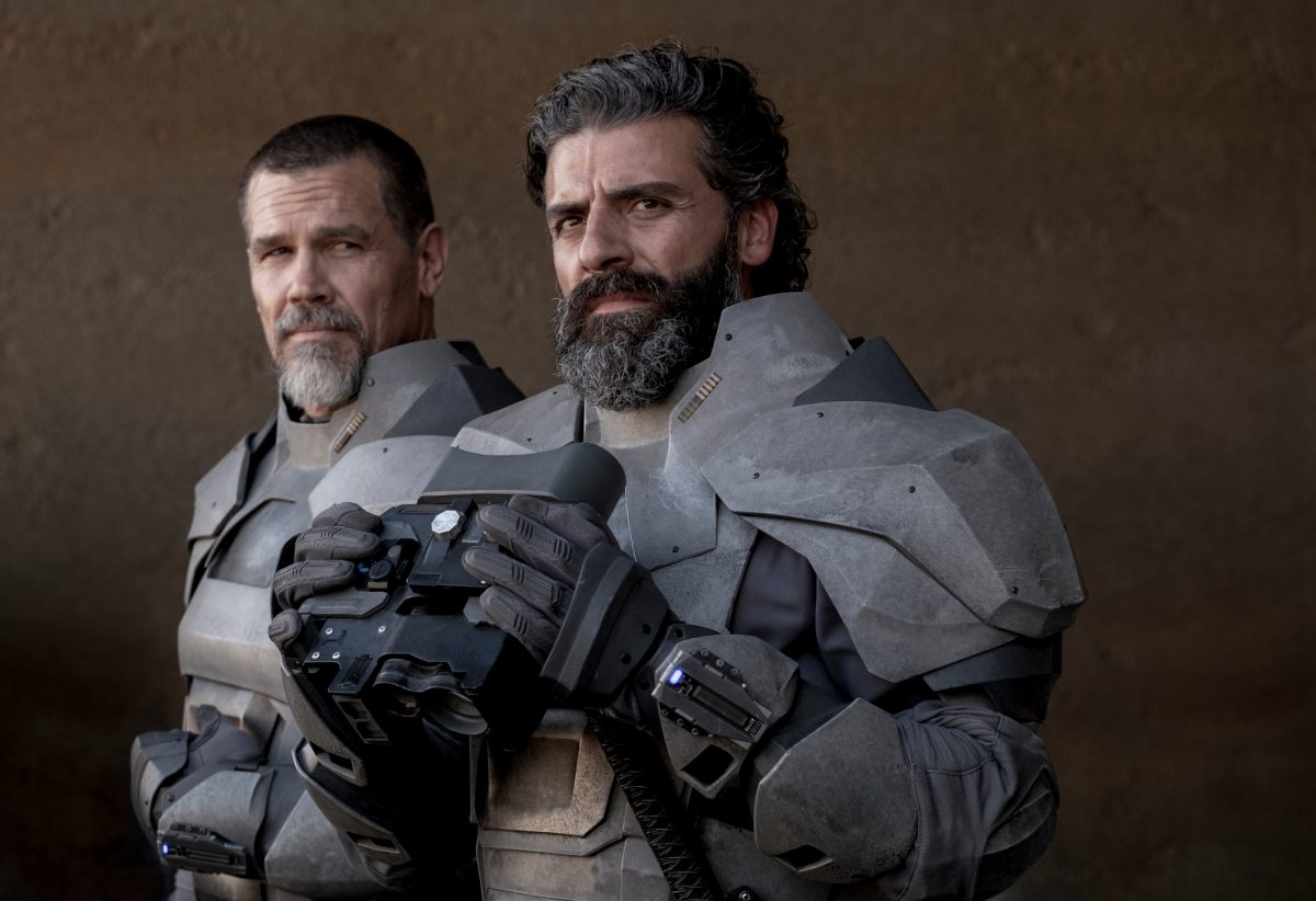 Josh Brolin et Oscar Isaac dans