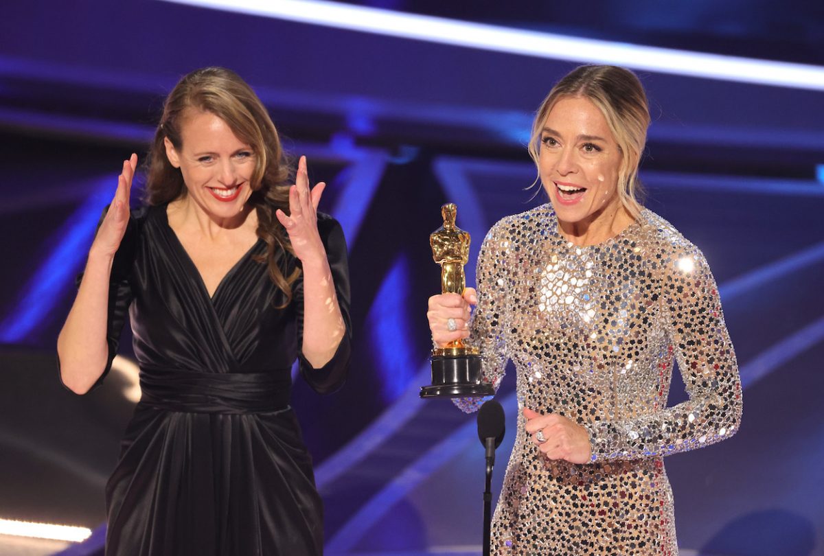Sian Heder accepte son Oscar 2022 du meilleur scénario adapté pour 
