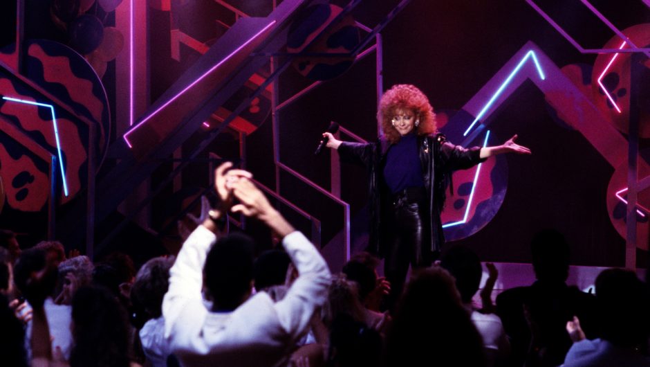 Reba McEntire avait l&rsquo;impression que « quelque chose bougeait en elle » après son premier divorce