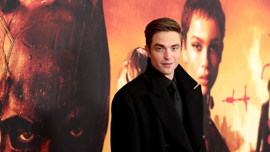 Robert Pattinson dit que les réactions de « Twilight » étaient pires que « The Batman »