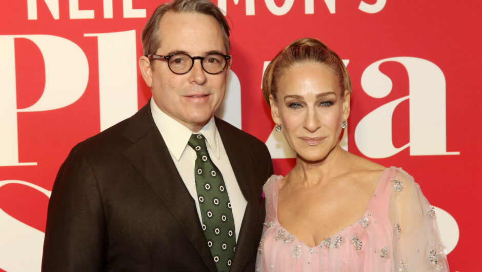 Sarah Jessica Parker inspirée par les conseils de Dolly Parton – Donnez aux enfants ce dont ils ont besoin mais pas toujours ce qu&rsquo;ils veulent