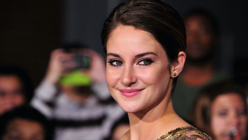 Shailene Woodley a eu 2 hernies et un œil au beurre noir pendant le tournage de « Divergent »
