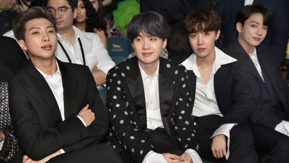 Comment les fans de BTS célèbrent l&rsquo;anniversaire de Suga en 2022