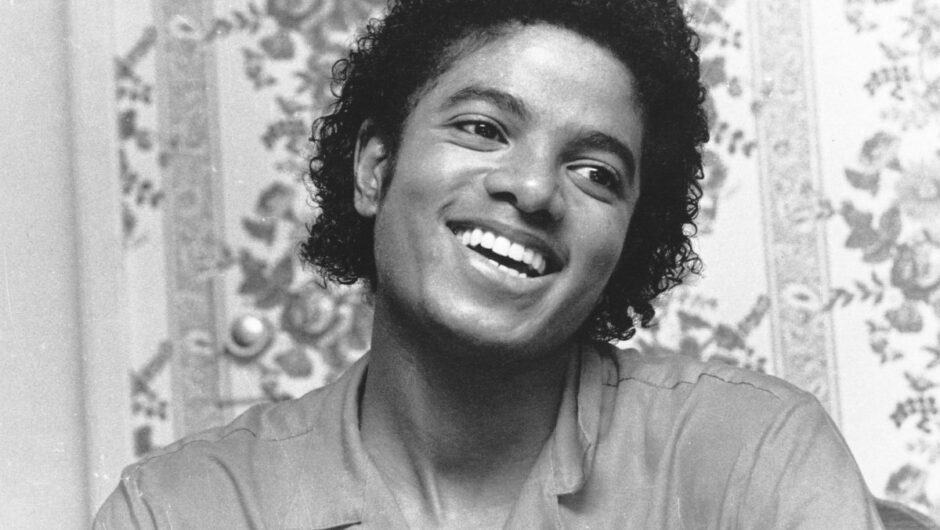 Pourquoi Michael Jackson a chanté sur « Somebody&rsquo;s Watching Me » de Rockwell