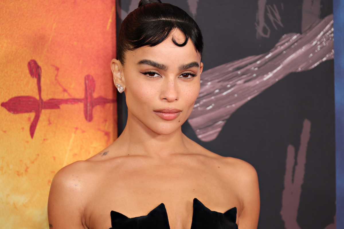 Zoe Kravitz pose à l'avant-première de
