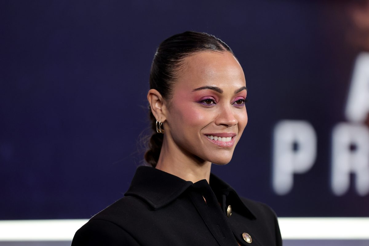 Zoe Saldana d'Avatar assiste à la première new-yorkaise du projet Adam.