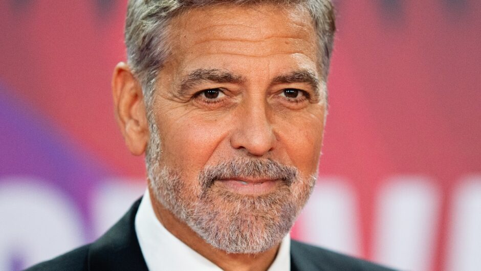 George Clooney a dû dormir avec la télé allumée tous les soirs jusqu&rsquo;à ce qu&rsquo;il surmonte son trouble du sommeil