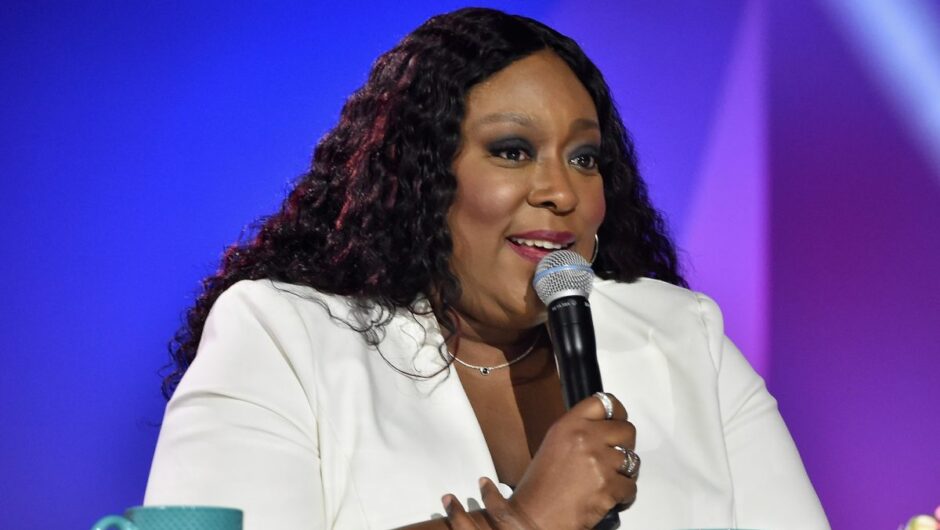Loni Love brise le silence suite aux rumeurs selon lesquelles « The Real » a été annulé