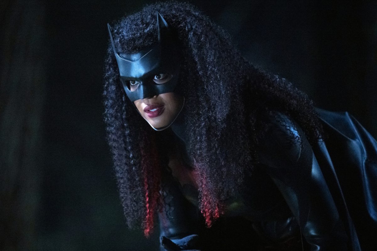 Javicia Leslie dans le rôle de Batwoman dans