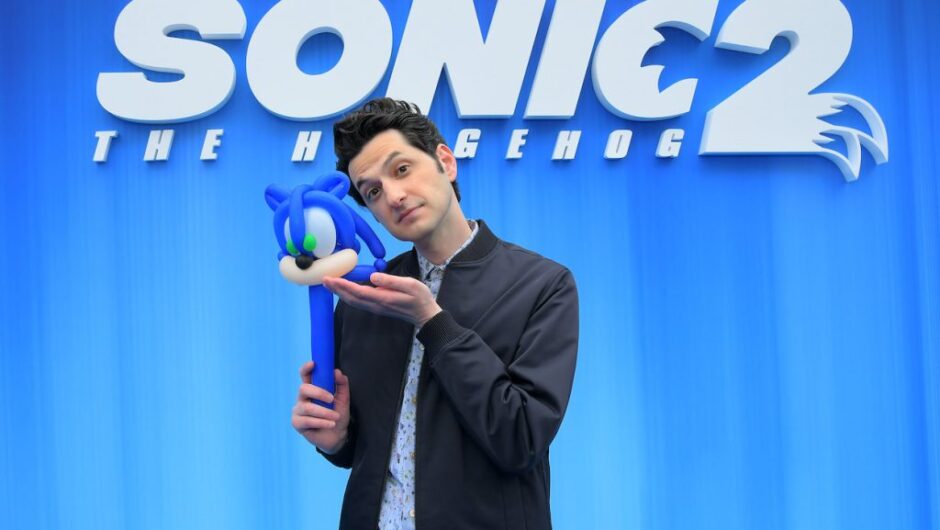 &lsquo;Sonic the Hedgehog 2:&rsquo; Ce pour quoi Ben Schwartz, la voix de Sonic, est connu