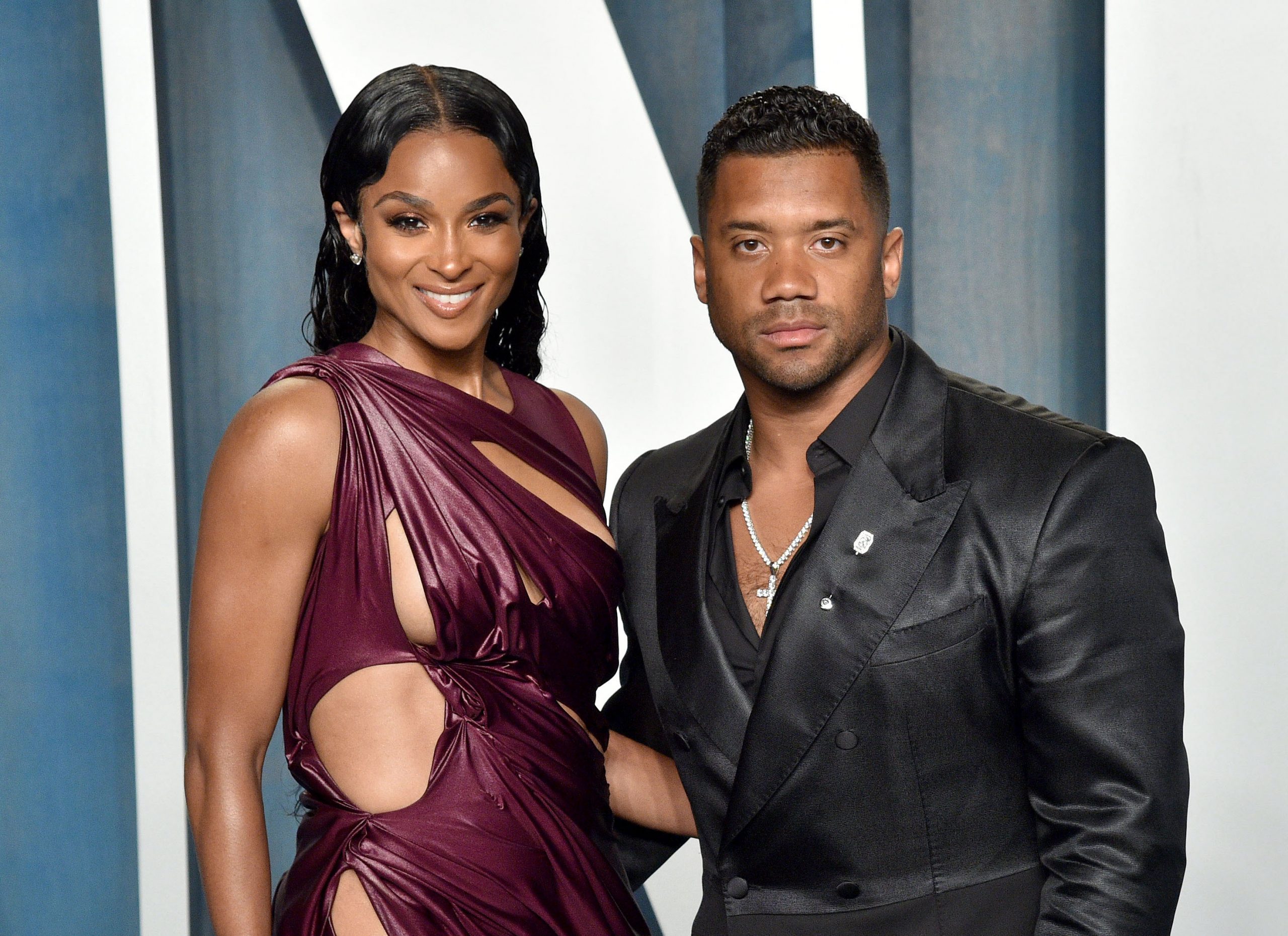 Ciara et Russell Wilson posant ensemble