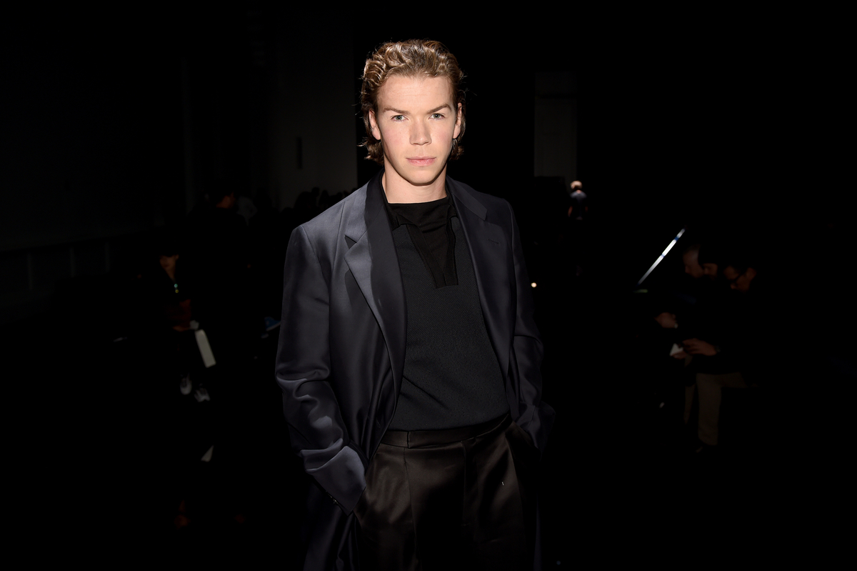 Will Poulter lors du défilé Dunhill Menswear automne-hiver 2020-2021