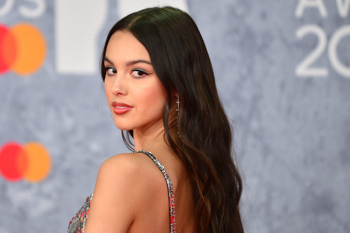 Olivia Rodrigo assiste aux BRIT Awards 2022 à l'O2 Arena