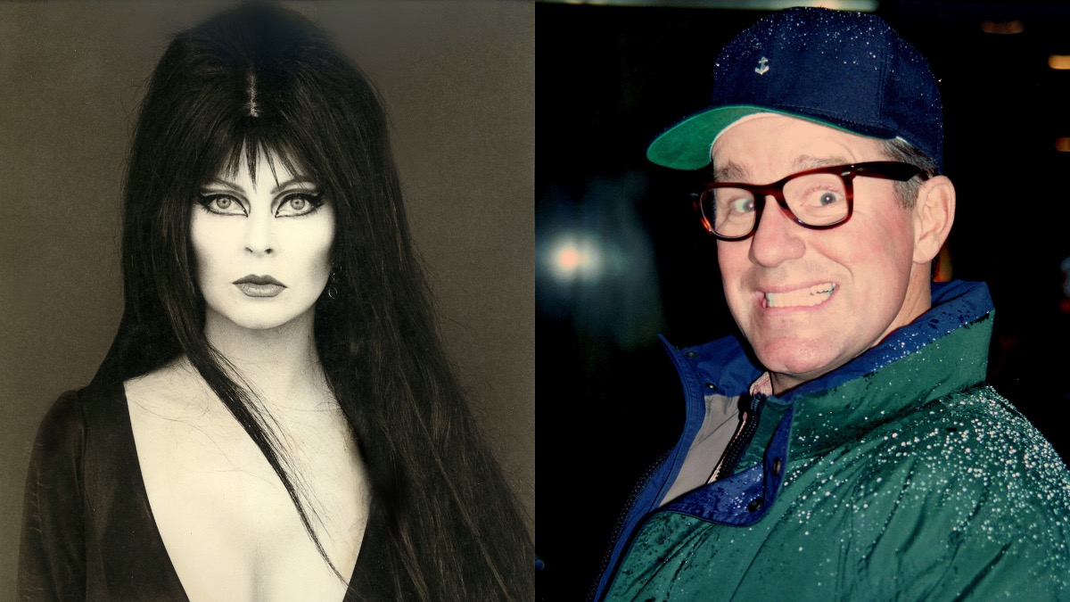 (L) Cassandra Peterson pose pour un portrait v.  1985 (R) Phil Hartman sourit pour une photo avec une casquette, des lunettes et une veste c.  1994