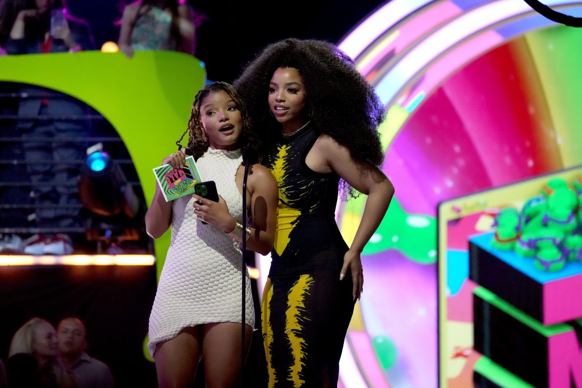 Halle Bailey et Chloe Bailey s'expriment lors des Nickelodeon's Kids' Choice Awards 2022