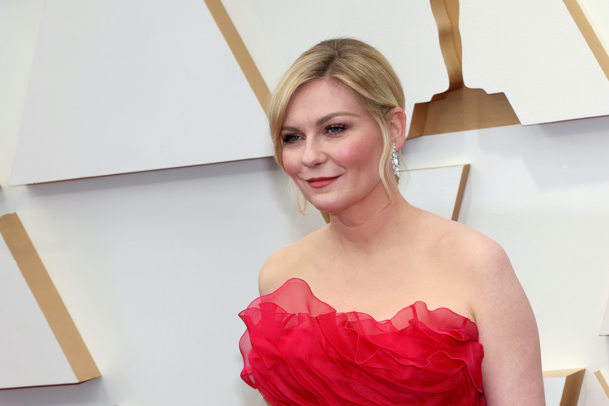 Kirsten Dunst souriant
