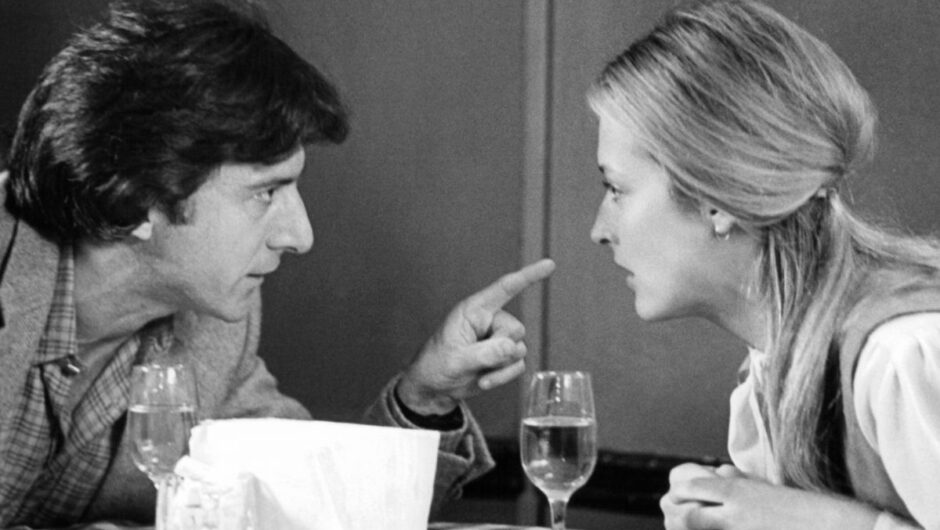 Dustin Hoffman a crié sur Meryl Streep et lui a lancé un verre pour avoir « humanisé » son personnage de « Kramer contre Kramer »: « Arrêtez de porter le drapeau du féminisme »
