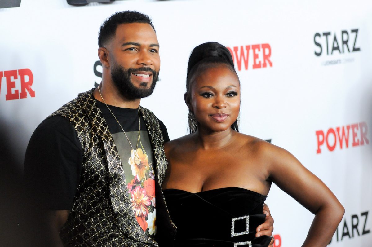 Omari Hardwick et Naturi Naughton posent pour la photo