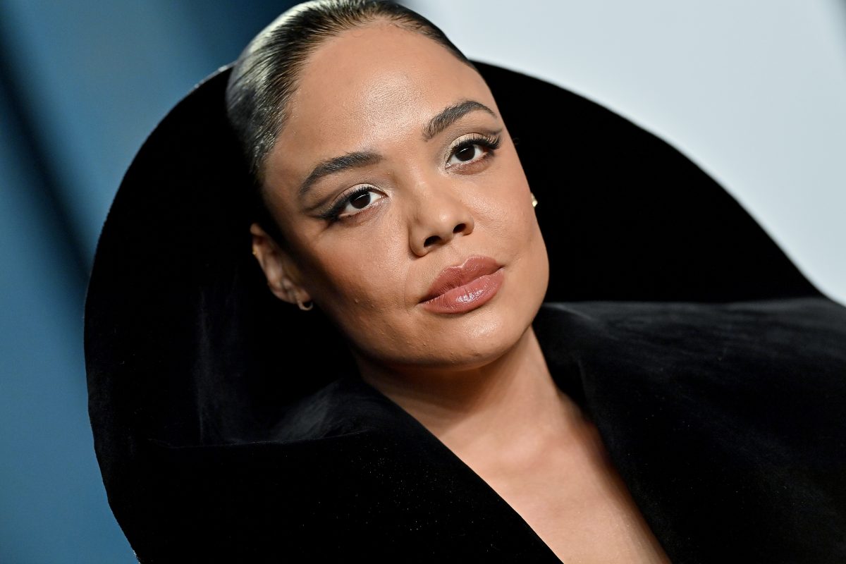 Tessa Thompson, qui joue Valkyrie, pas une méchante, dans 