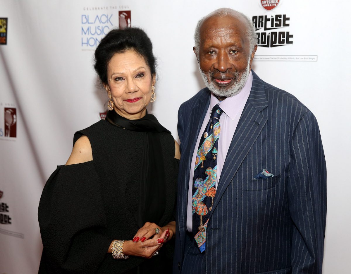 Jacqueline et Clarence Avant posent pour la photo - Jacqueline a été tuée en décembre 2021