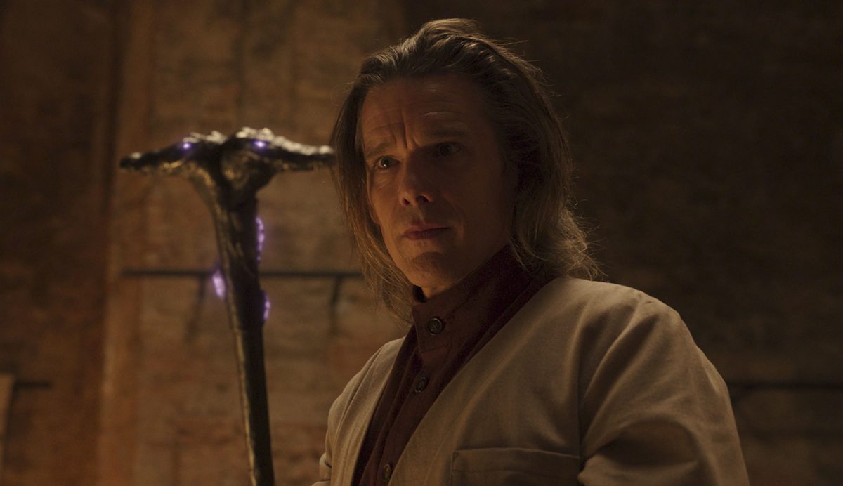 Ethan Hawke dans le rôle d'Arthur Harrow dans Moon Knight