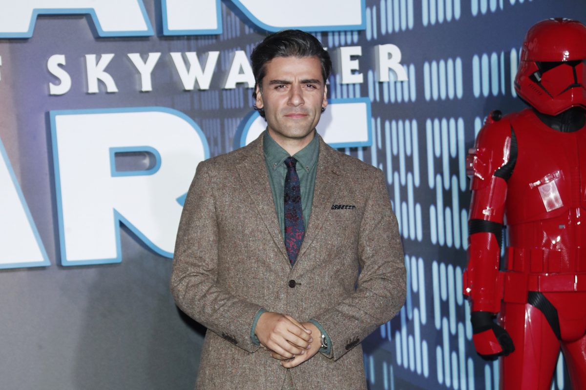 Oscar Isaac, qui joue Moon Knight, assiste à la première de Star Wars Episode IX : The Rise of Skywalker