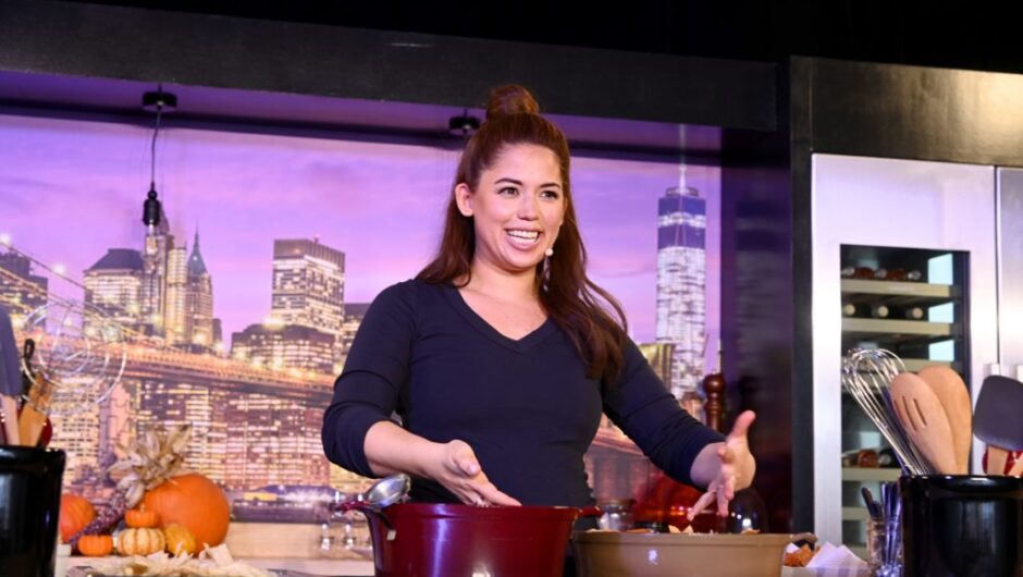 La recette de réseau alimentaire la mieux notée de Molly Yeh a beaucoup de fans – et sa part de critiques