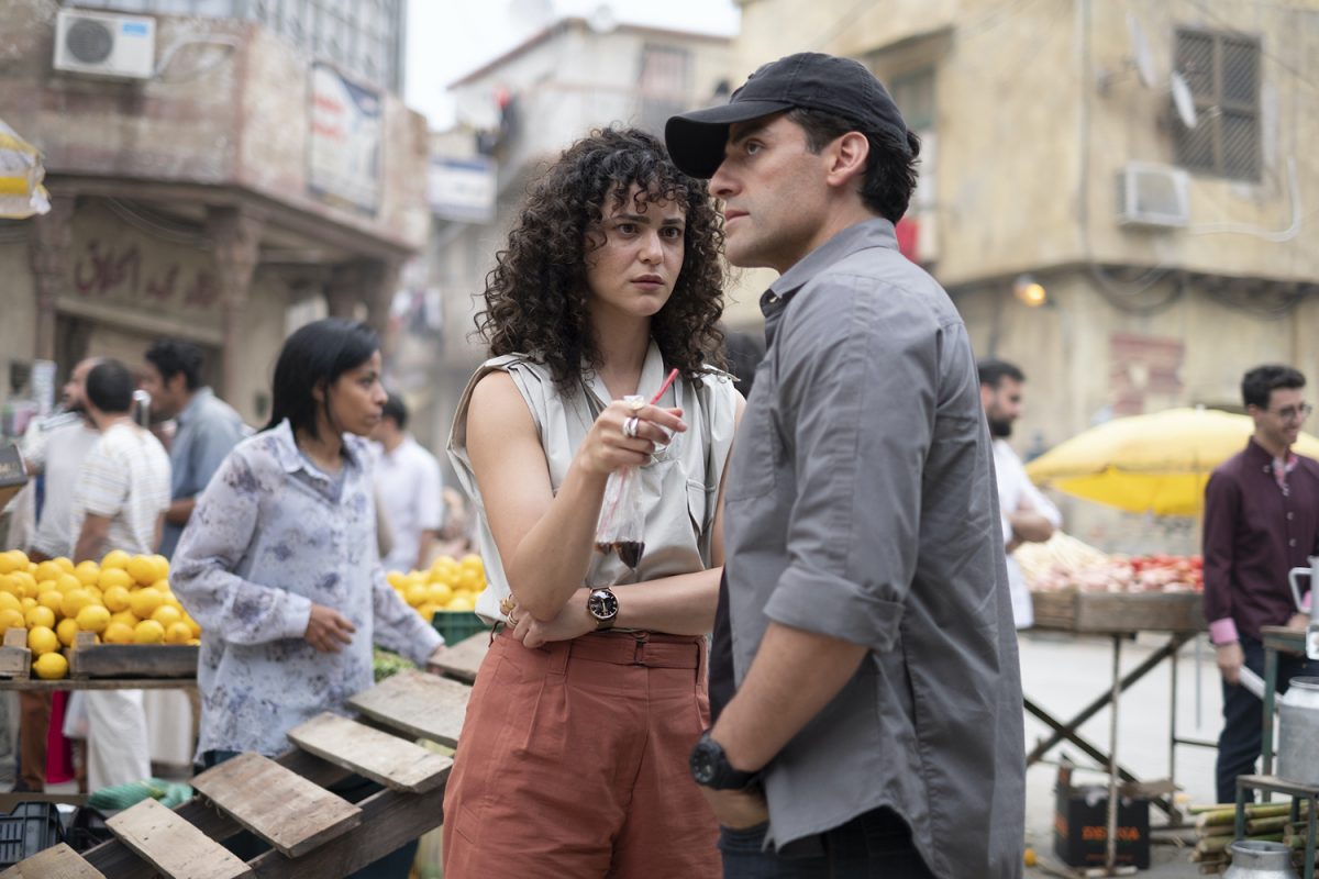 May Calamawy dans le rôle de Layla et Oscar Isaac dans le rôle de Steven GrantMarc Spector dans Moon Knight