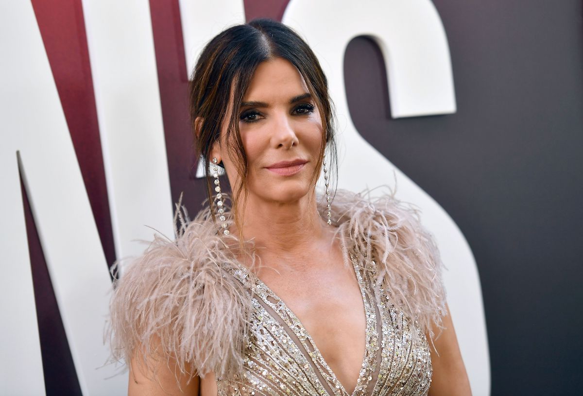 Sandra Bullock souriante