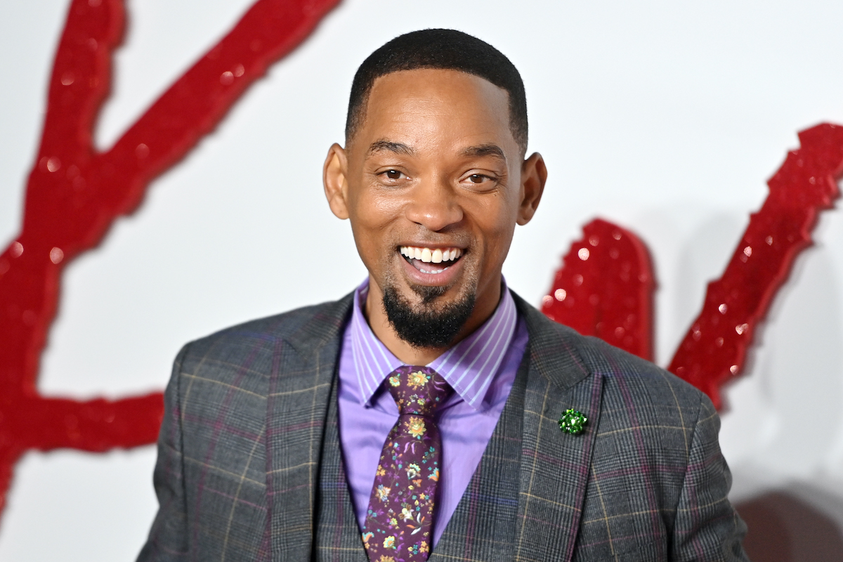 Will Smith souriant à la première britannique de 
